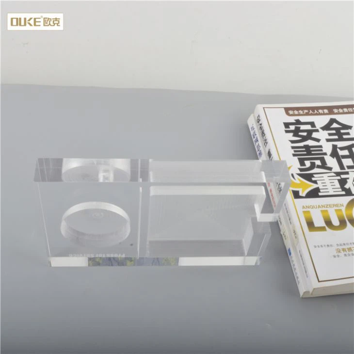 New Design Clear Cheap Acrylic Ashtray