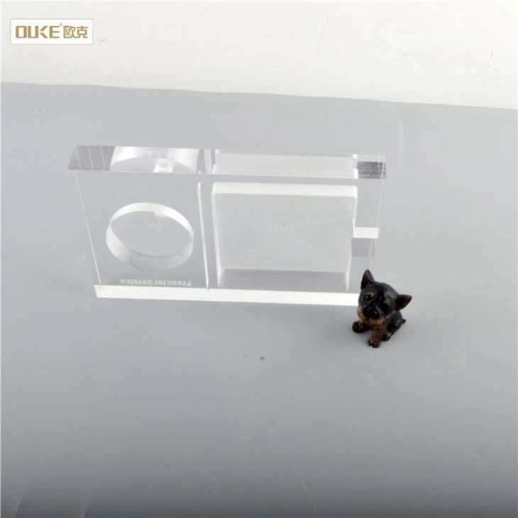 New Design Clear Cheap Acrylic Ashtray